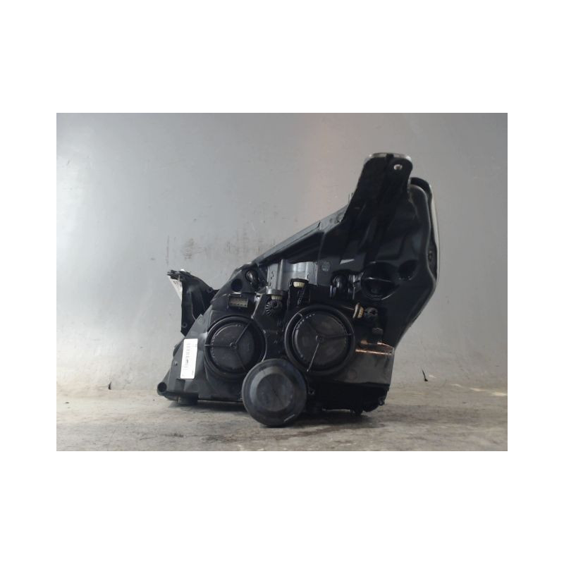 PHARE DROIT OPEL VECTRA 2005-