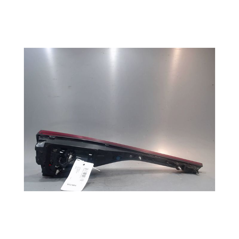FEU ARRIERE INTERIEUR DROIT RENAULT MEGANE