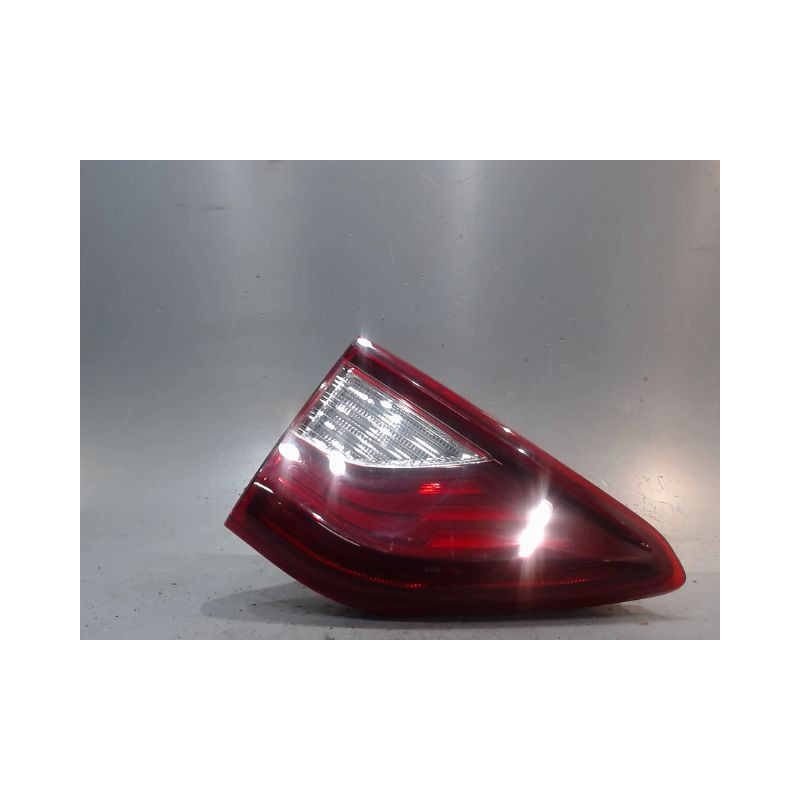 FEU ARRIERE INTERIEUR GAUCHE KIA STONIC