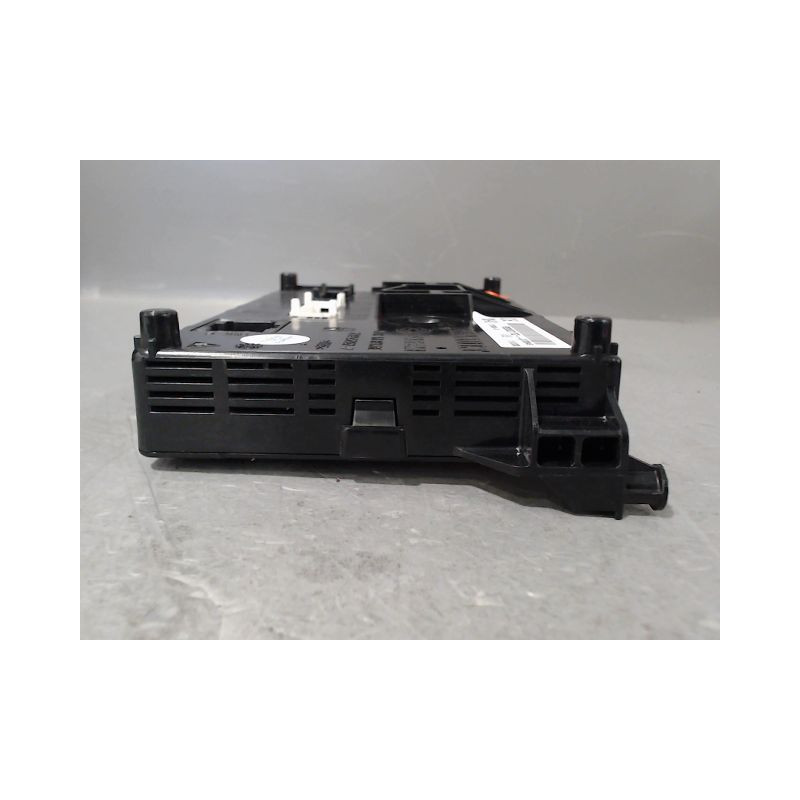 BOITIER GESTION HABITACLE RENAULT CLIO