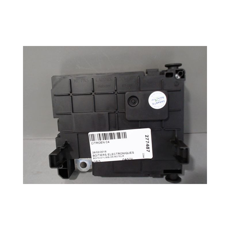 BOITE A FUSIBLES CITROEN C4