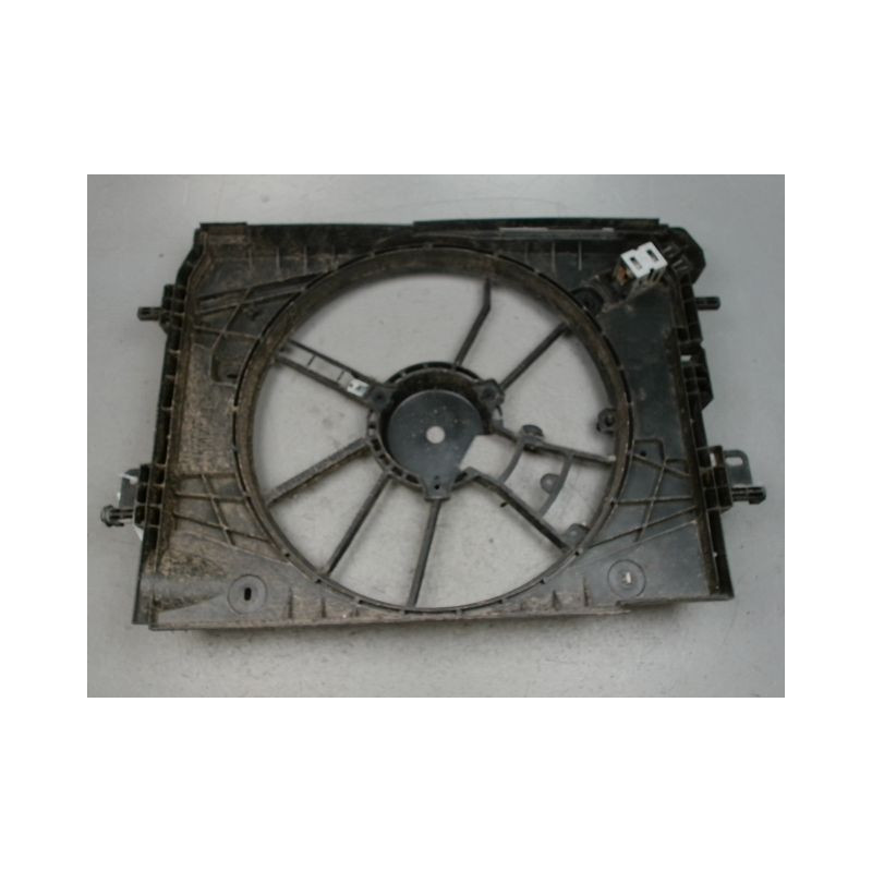 SUPPORT DE VENTILATEUR RENAULT CLIO