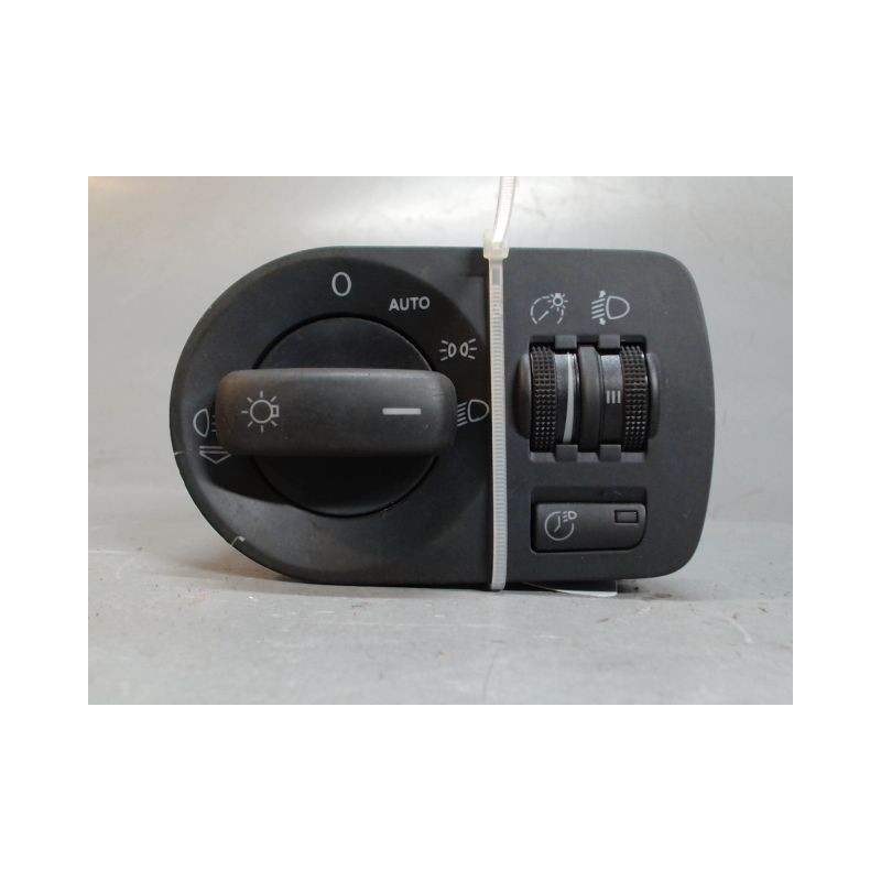 INTERIEUR COMMANDE PHARES AUDI A3 SPORTBACK