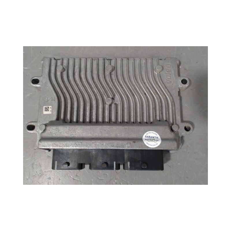 CALCULATEUR MOTEUR PEUGEOT 207
