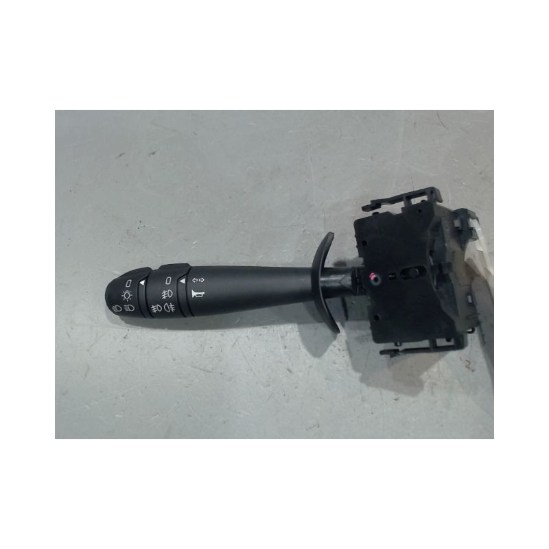 COMMANDE CLIGNOTANT RENAULT TWINGO