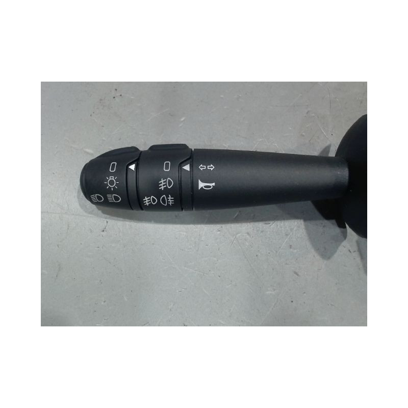 COMMANDE CLIGNOTANT RENAULT TWINGO