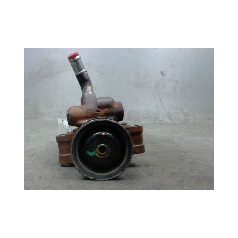 POMPE DIRECTION ASSISTEE FORD FUSION 2005-