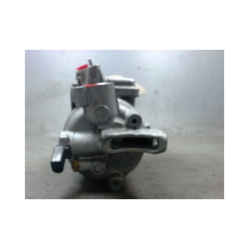 COMPRESSEUR AIR CONDITIONNE VOLKSWAGEN POLO