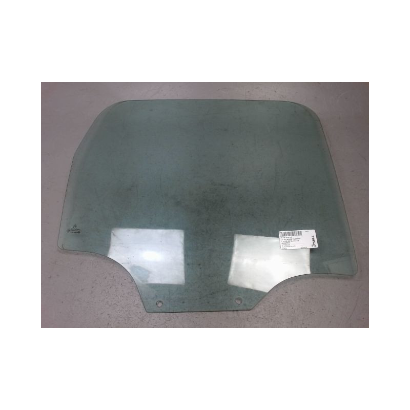 GLACE PORTE ARD CITROEN C3 PICASSO 2008-