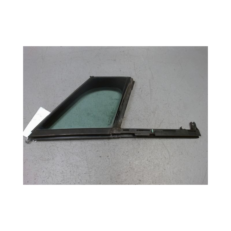 GLACE FIXE PORTE AVD PEUGEOT 5008 2009-