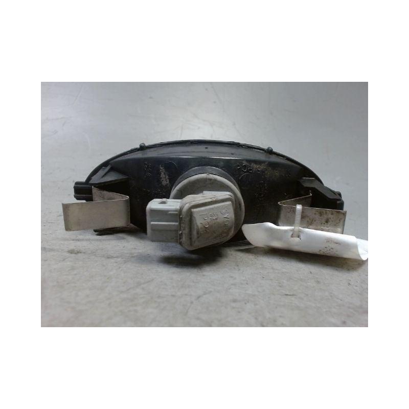 FEU BROUILLARD CENTRAL ARRIERE PEUGEOT 206 SW 02-06