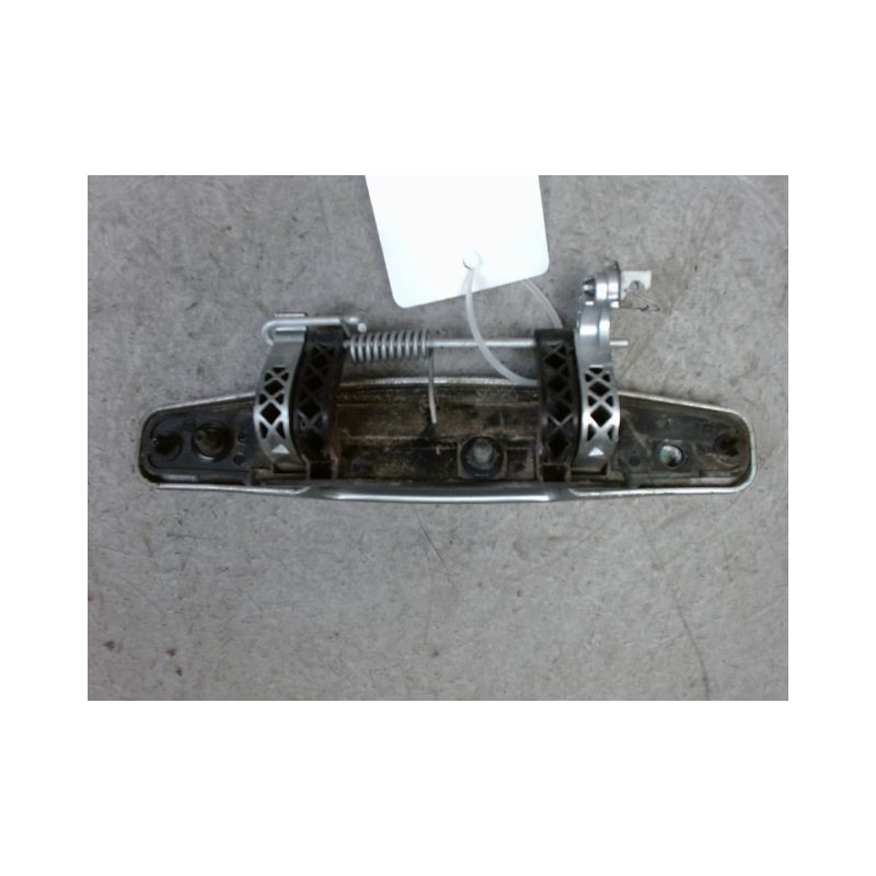 POIGNEE EXTERIEURE PORTE AVANT DROIT DACIA SANDERO 2008-