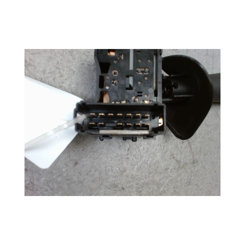 COMMANDE ESSUIE GLACE DACIA SANDERO 2008-