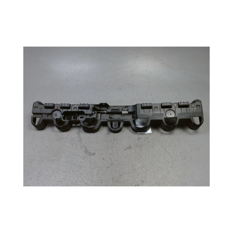 SUPPORT CENTRAL PARE-CHOC ARRIERE  RENAULT CLIO IV 2012-