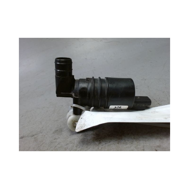 POMPE LAVE-GLACE AVANT PEUGEOT 307 2005-2007