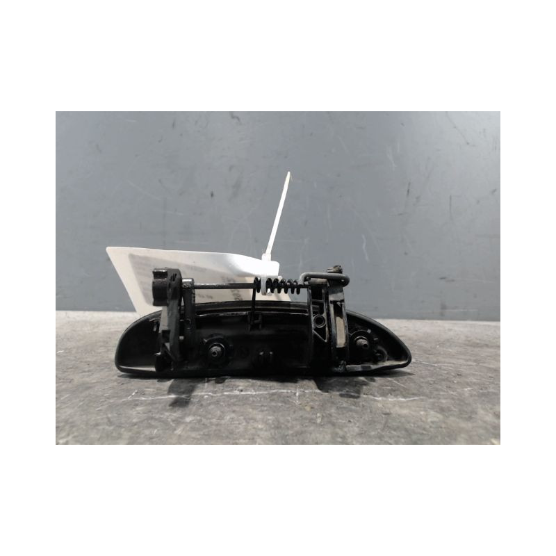 POIGNEE EXTERIEURE PORTE AVANT GAUCHE RENAULT CLIO II PH.2 01-06