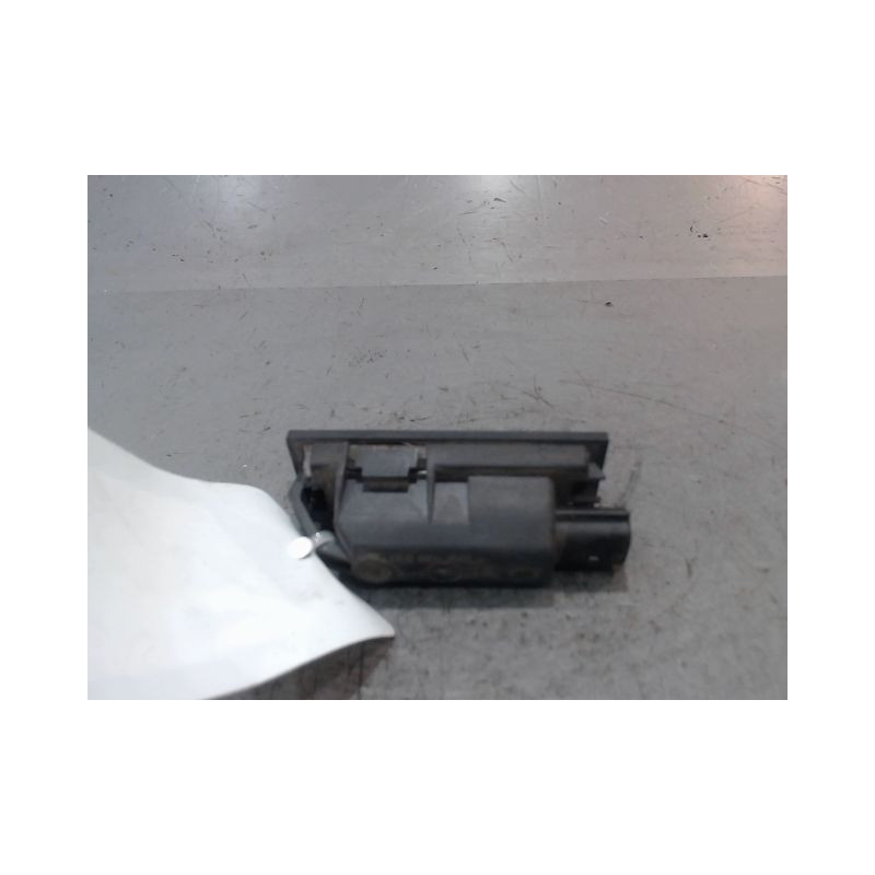 ECLAIREUR PLAQUE DE POLICE GAUCHE RENAULT CLIO