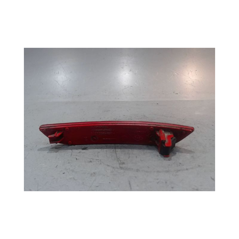 CATADIOPTRE ARD RENAULT CLIO