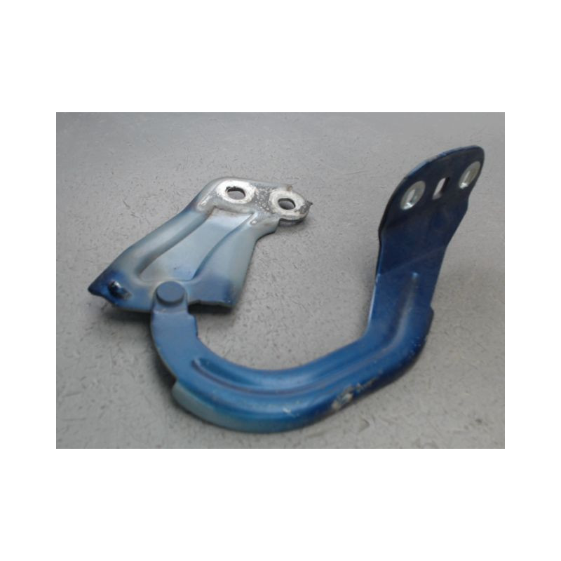 COMPAS GAUCHE CAPOT FORD FOCUS