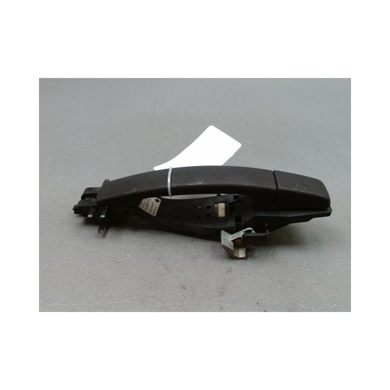 POIGNEE EXTERIEURE PORTE AVANT DROIT LAND ROVER FREELANDER 2007-