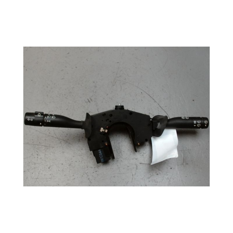 BLOC COMMODOS FORD FIESTA 95-9.99