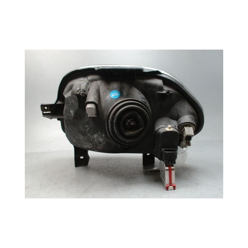 PHARE DROIT RENAULT CLIO II PH.1 98-2001
