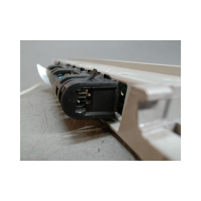 FEUX STOP SUPPLEMENTAIRE BMW SERIE 3 (E46) 01-2005