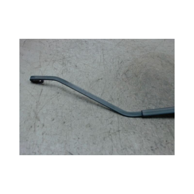 BRAS ESSUIE-GLACE AVANT DROIT CHEVROLET ORLANDO