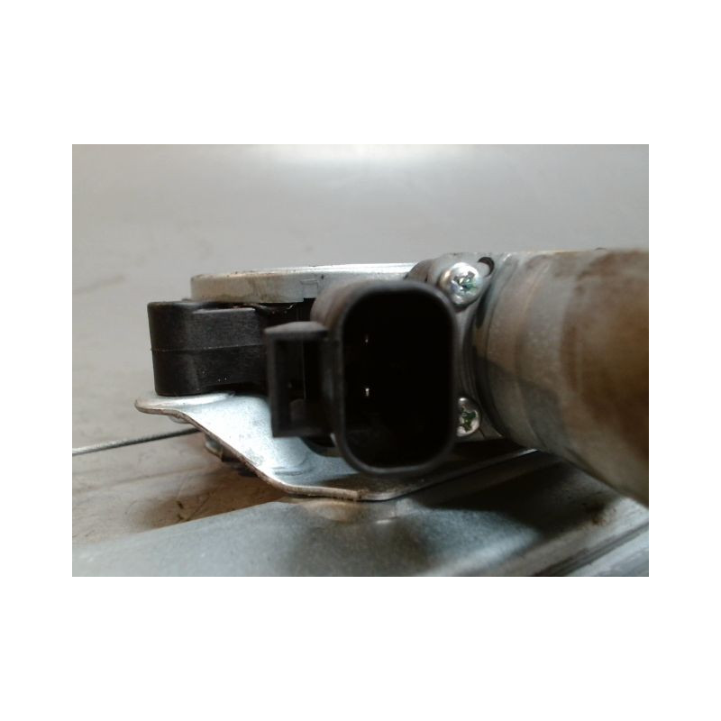 MECANISME+MOTEUR LEVE-GLACE ARRIERE DROIT CHEVROLET ORLANDO