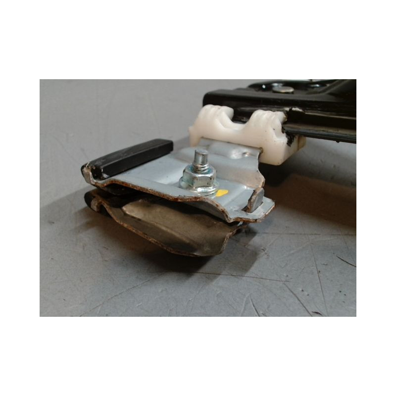 MECANISME+MOTEUR LEVE-GLACE ARRIERE GAUCHE CHEVROLET ORLANDO
