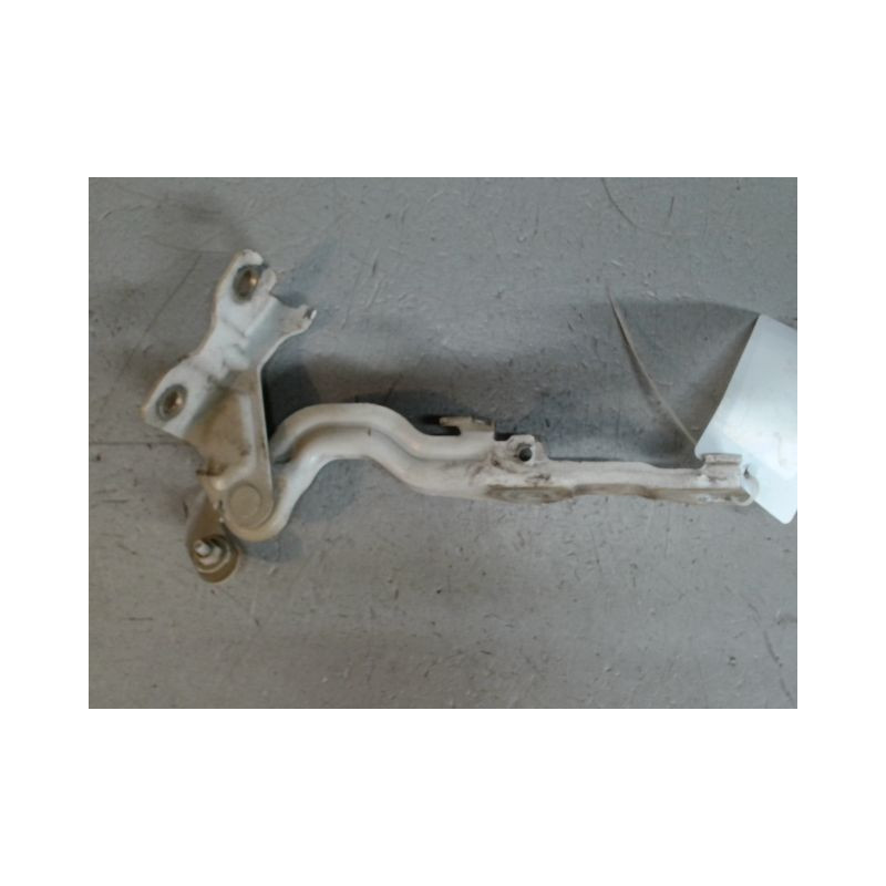 COMPAS GAUCHE CAPOT CHEVROLET ORLANDO