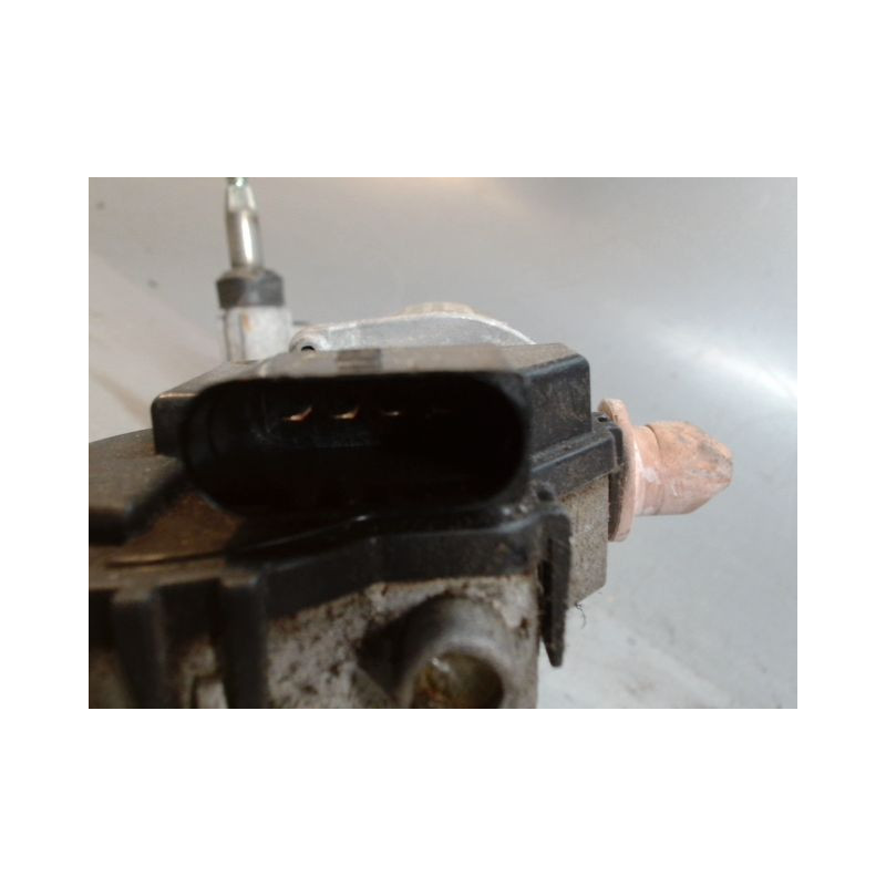 MECANISME ESSUIE-GLACE AVANT FIAT PANDA