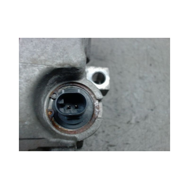 COMPRESSEUR AIR CONDITIONNE MERCEDES CLASSE C 2007-