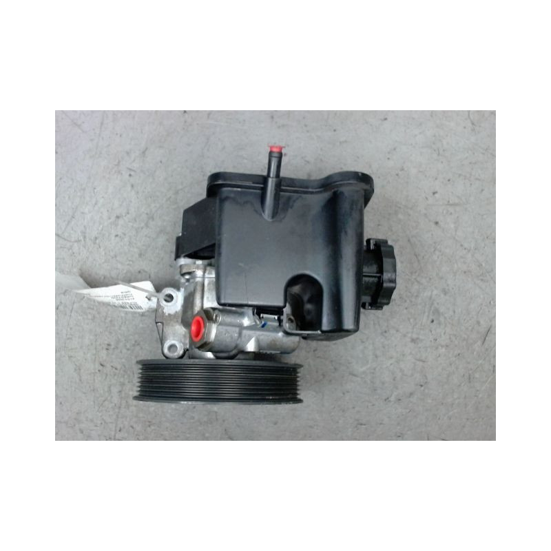 POMPE DIRECTION ASSISTEE MERCEDES CLASSE C 2007-