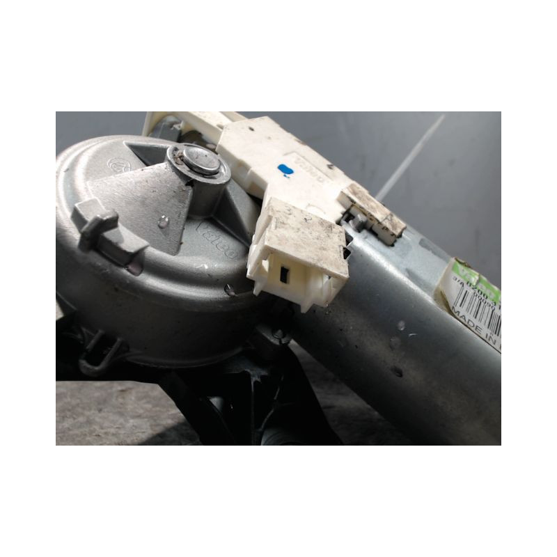 MOTEUR ESSUIE-GLACE ARRIERE RENAULT TWINGO 2 2009-