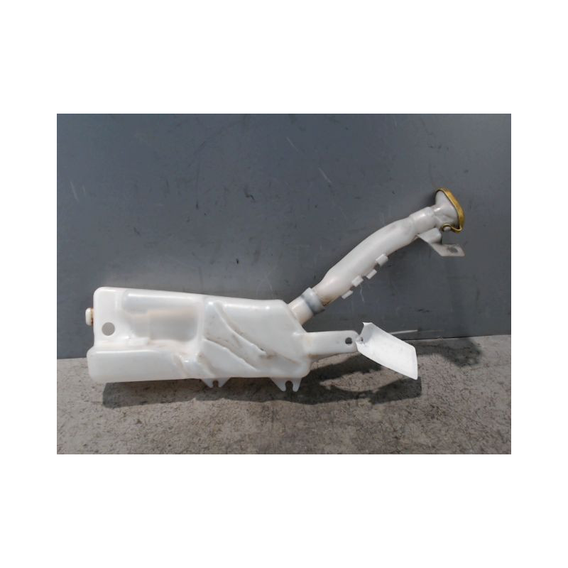 RESERVOIR LAVE-GLACE AVANT RENAULT CLIO III 2009-