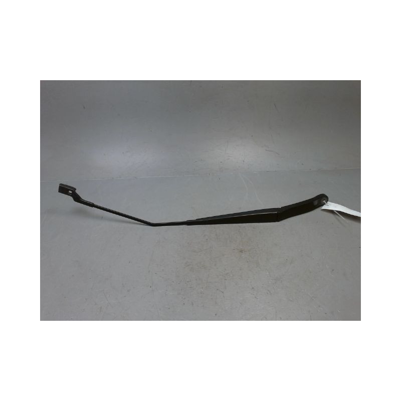BRAS ESSUIE-GLACE AVANT DROIT ALFA ROMEO GUILIETTA 2010-