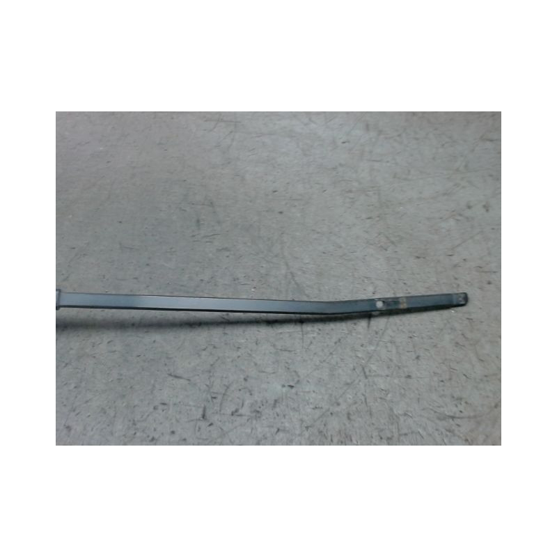 BRAS ESSUIE-GLACE AVANT GAUCHE RENAULT CLIO III 2009-
