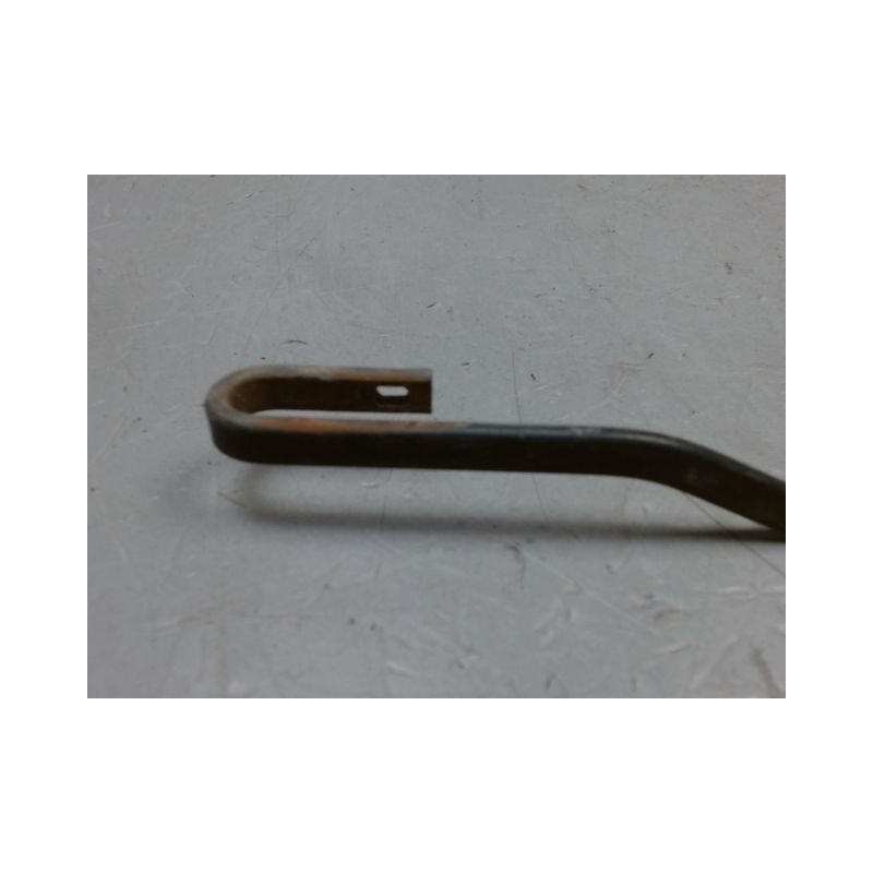 BRAS ESSUIE-GLACE AVANT DROIT VOLKSWAGEN POLO 94-99