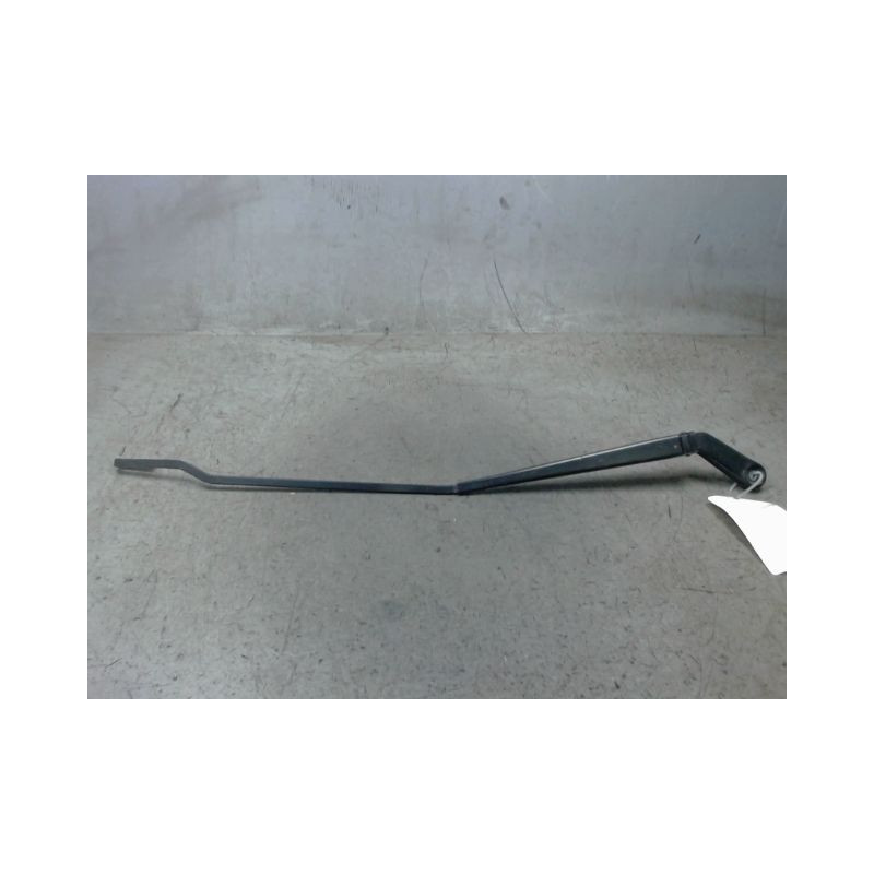 BRAS ESSUIE-GLACE AVANT DROIT VOLKSWAGEN GOLF IV 98-2004