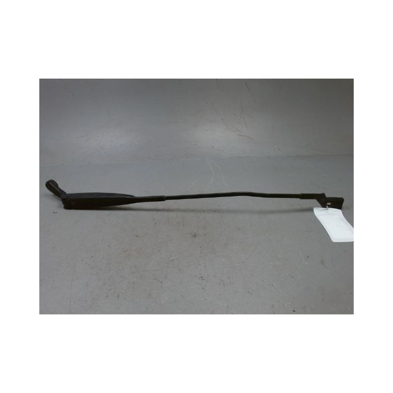 BRAS ESSUIE-GLACE AVANT DROIT FIAT 500 2007-