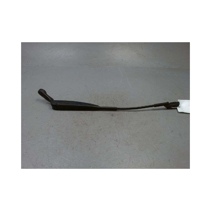 BRAS ESSUIE-GLACE AVANT GAUCHE FIAT 500 2007-