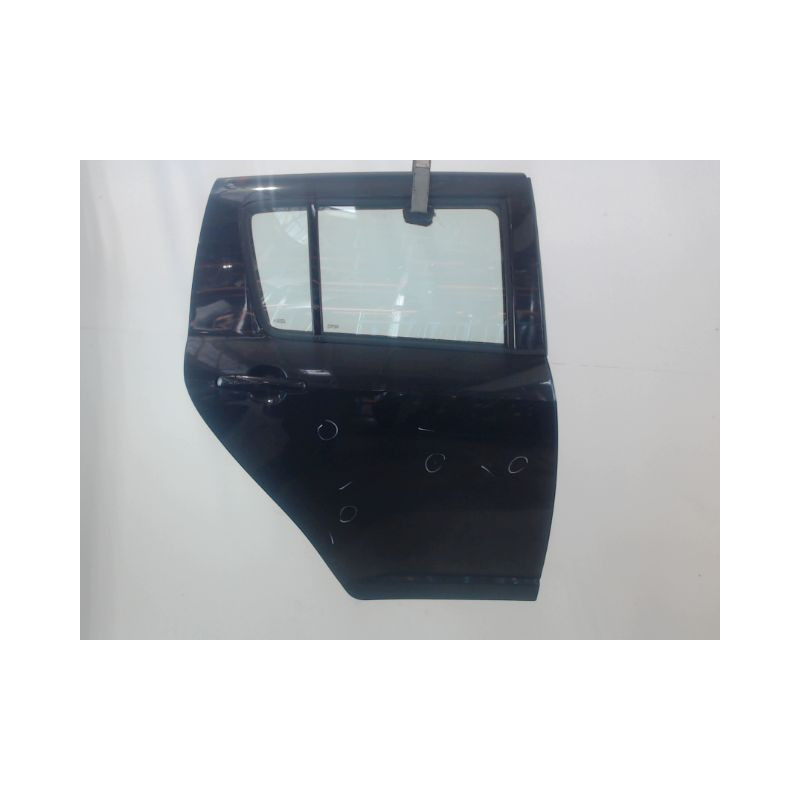 PORTE ARRIERE DROIT SUZUKI SWIFT 3P
