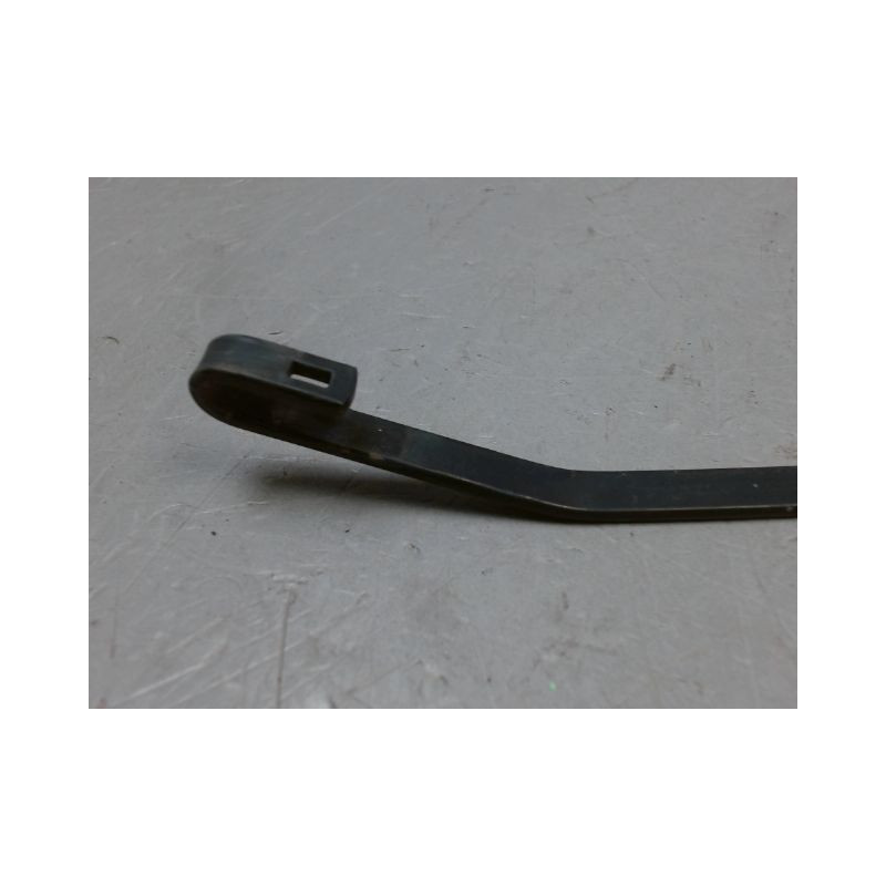 BRAS ESSUIE-GLACE AVANT DROIT SUZUKI SWIFT 3P