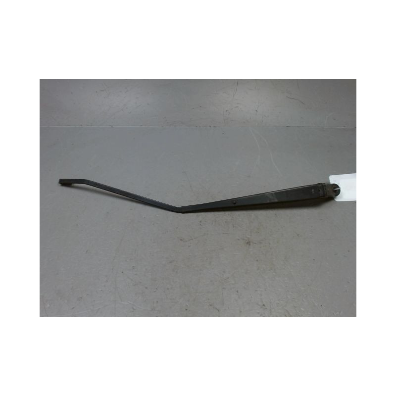 BRAS ESSUIE-GLACE AVANT DROIT SUZUKI SWIFT 3P