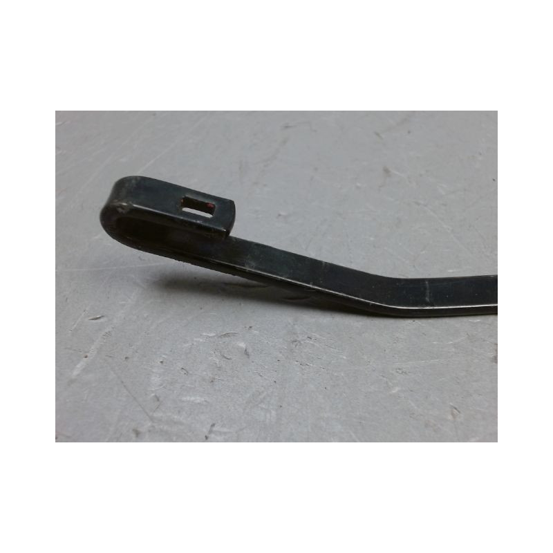 BRAS ESSUIE-GLACE AVANT DROIT SUZUKI SWIFT 3P