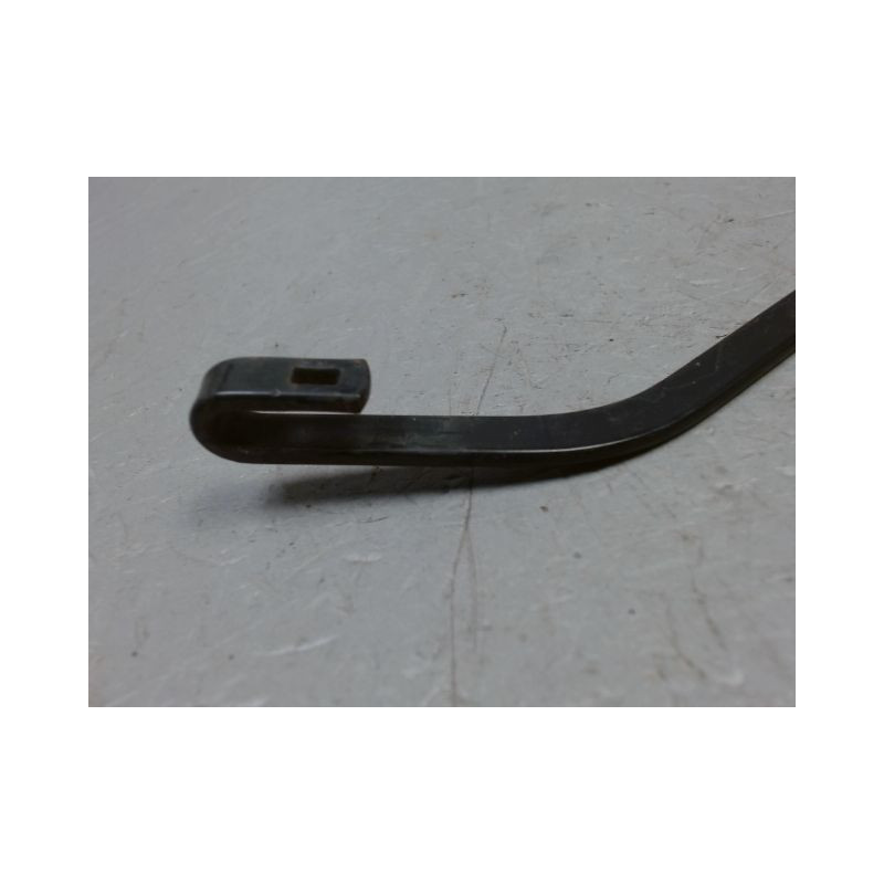 BRAS ESSUIE-GLACE AVANT GAUCHE SUZUKI SWIFT 3P