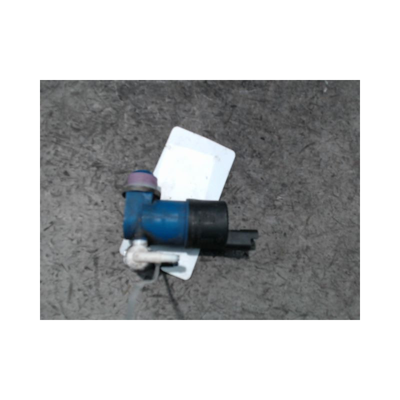 POMPE LAVE-GLACE AVANT RENAULT CLIO III 2009-