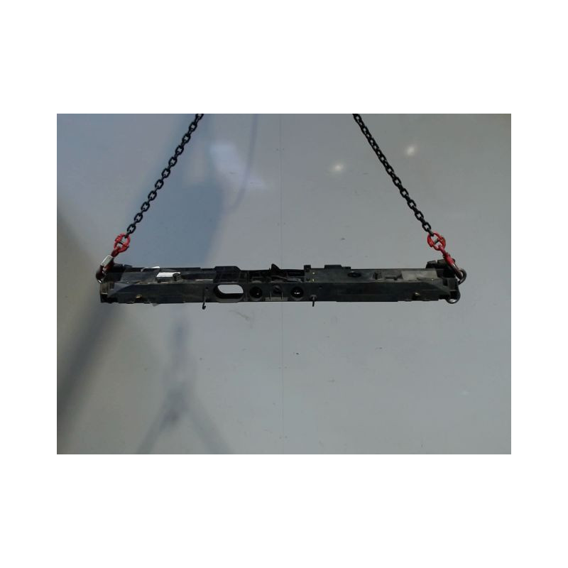 TRAVERSE SUPERIEURE ARMATURE AVANT RENAULT CLIO IV