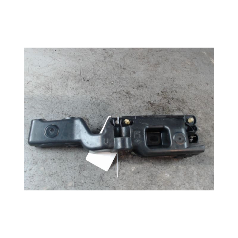 SUPPORT AILE AVD RENAULT SCENIC III 2009-